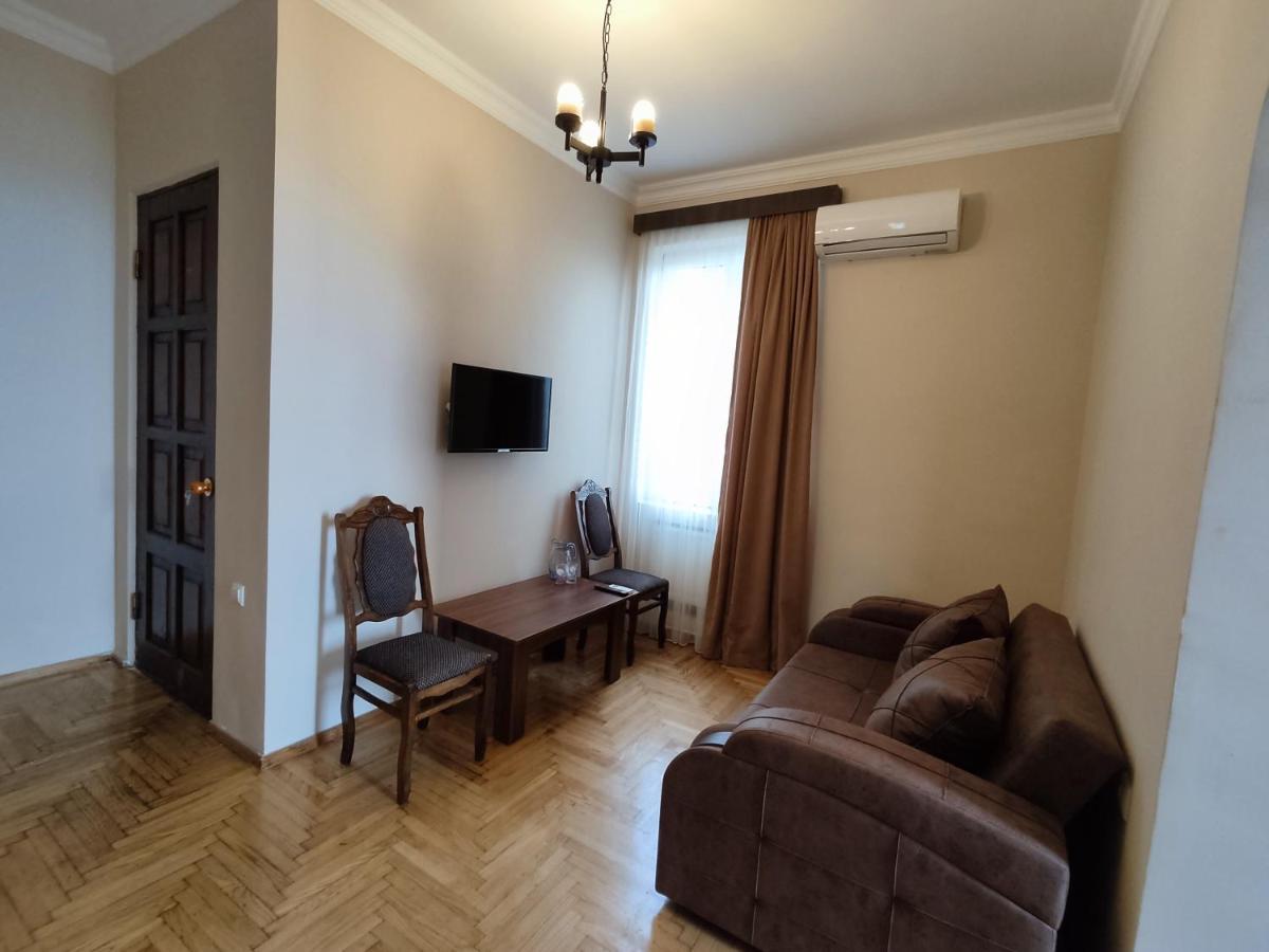 Guesthouse White Swan Kobuleti Exterior foto