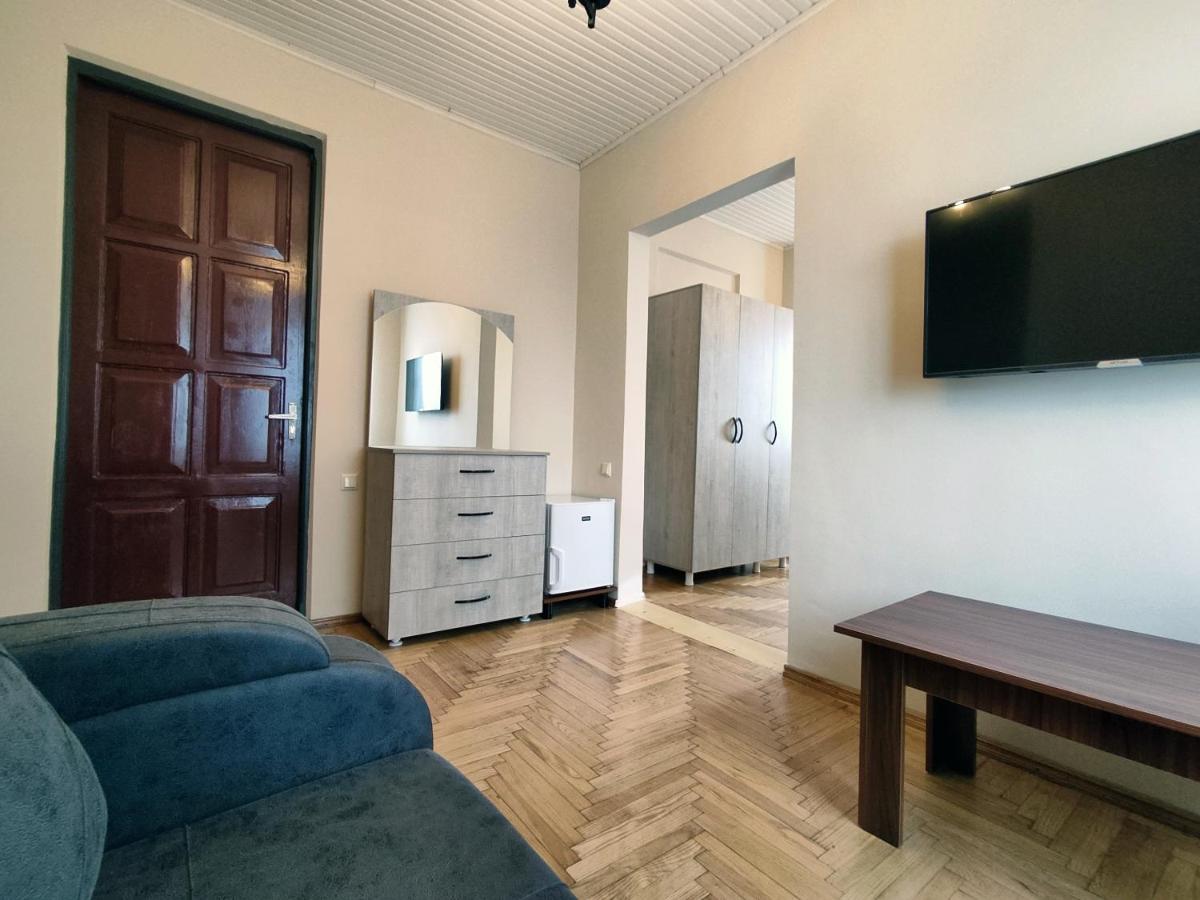 Guesthouse White Swan Kobuleti Exterior foto