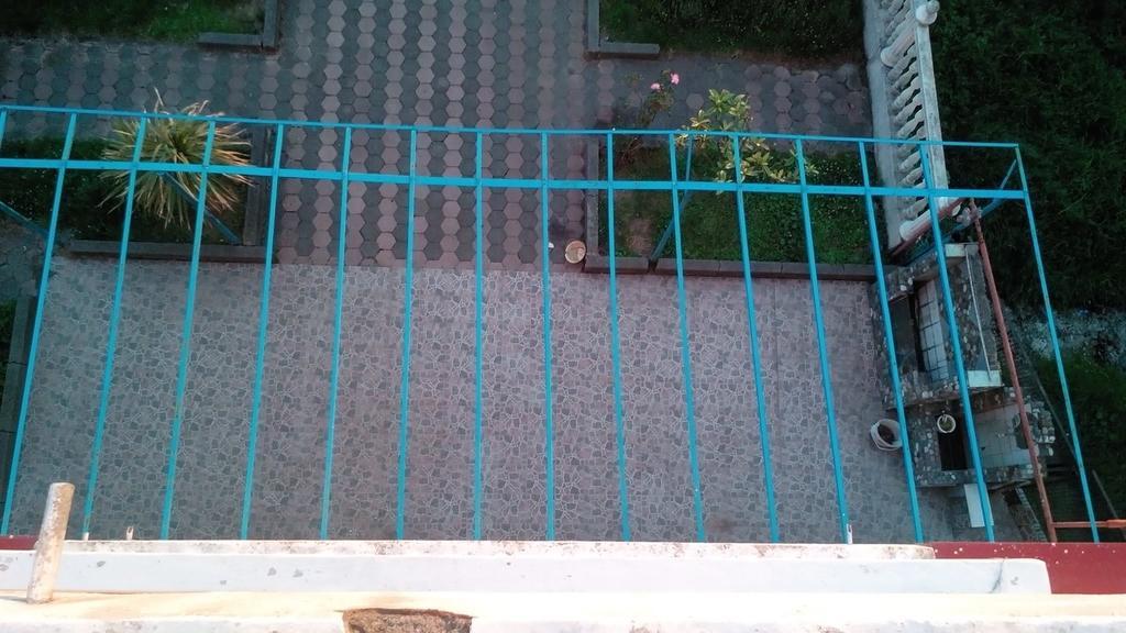 Guesthouse White Swan Kobuleti Exterior foto